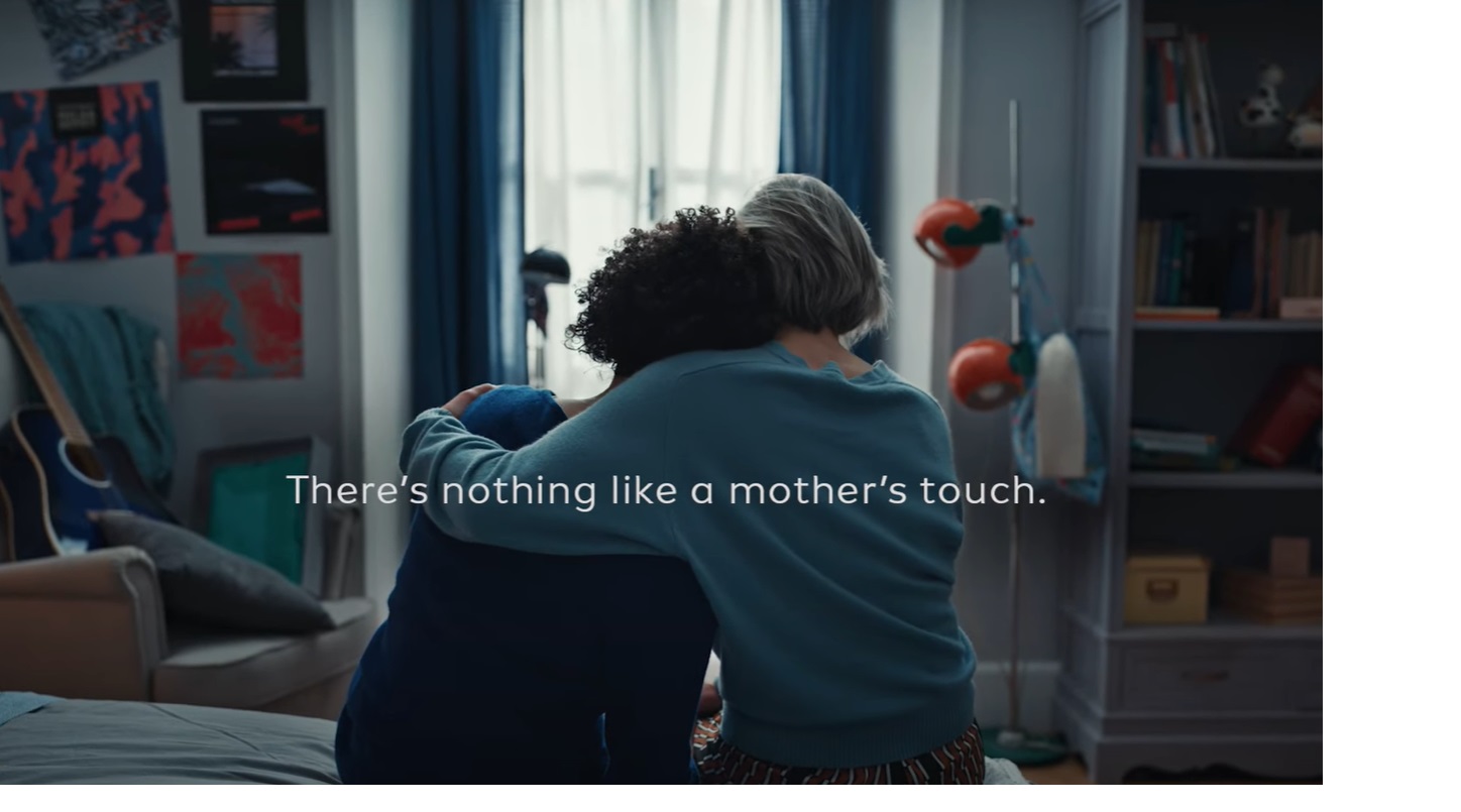 mother, touch, hija, publicis, #MothersDay, #careforhumantouch , NIVEA, Back Home ,Mothers Day ,2021 ,programapublicidad